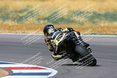 media/Apr-30-2023-CRA (Sun) [[020fcf5d43]]/Race 11-600 Expert Superbike/